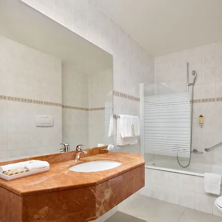 Hotel Le Rive 4*