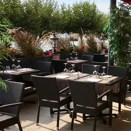 Le Rive 호텔 4*